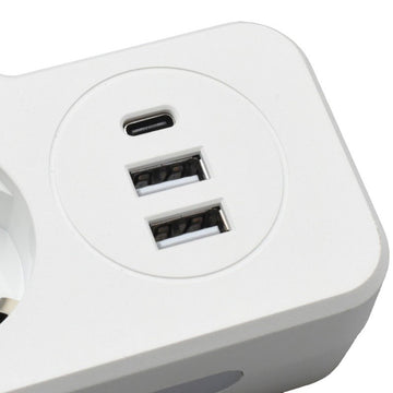 Ștecher Triplu Multifuncțional cu 2 Porturi USB QC3.0 și 1 Port PD 20W – Adaptor cu Lumină Veghe pentru Acasă sau Birou