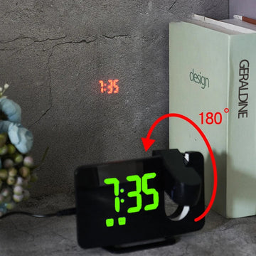 Ceas Digital cu Proiecție LED Verde până la 5m – Radio, Alarmă, Port de Încărcare USB, Ecran cu 2 Niveluri de Luminozitate, Rotire la 180° și Temperatură, Negru
