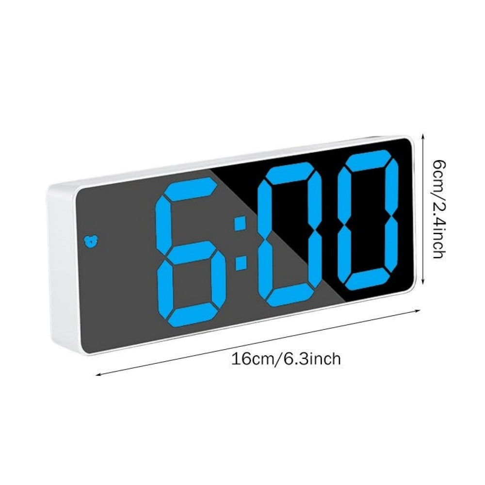 Ceas Electronic de Masa cu Lumina Led Albastru Deschis, Temperatura, Alarma, Comanda Vocala, 2 Trepte de Lumina, 160 X 60 X 25 mm, Adaptor Inclus, Alb - Frize