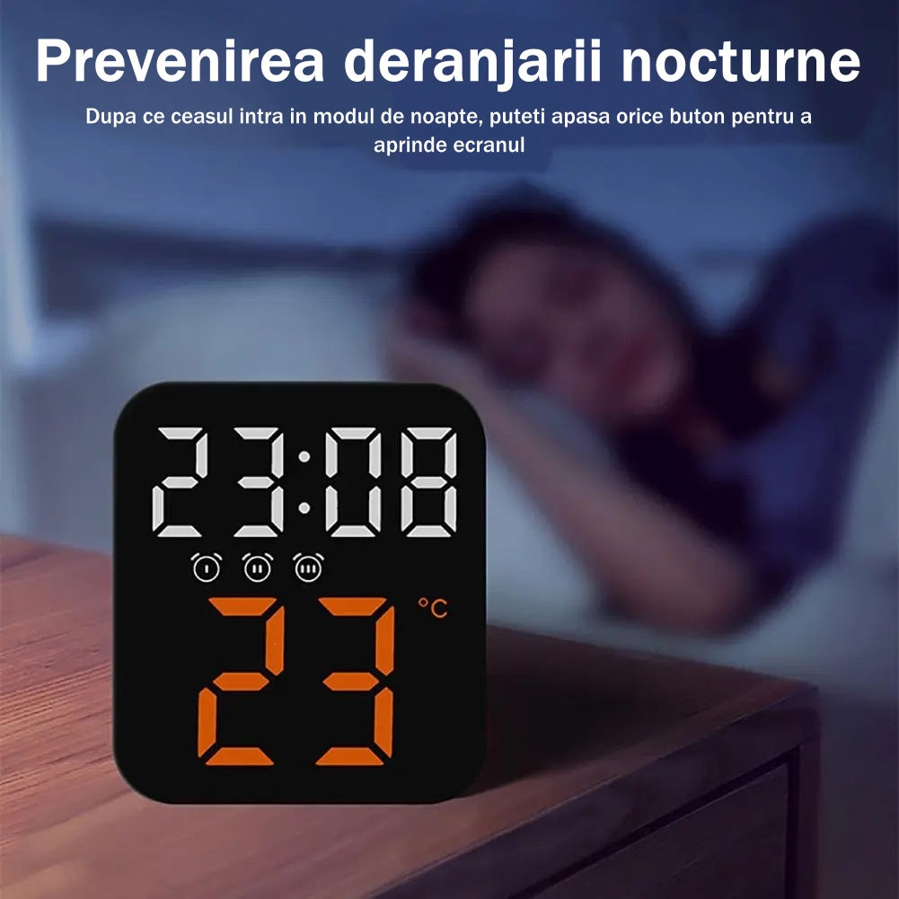 Ceas Digital de Masa cu Lumina Led Portocaliu, 3 Alarme, Calendar, Temperatura, Functie Snooze, 2 Trepte de Intensitate, Mod de Noapte - Frize