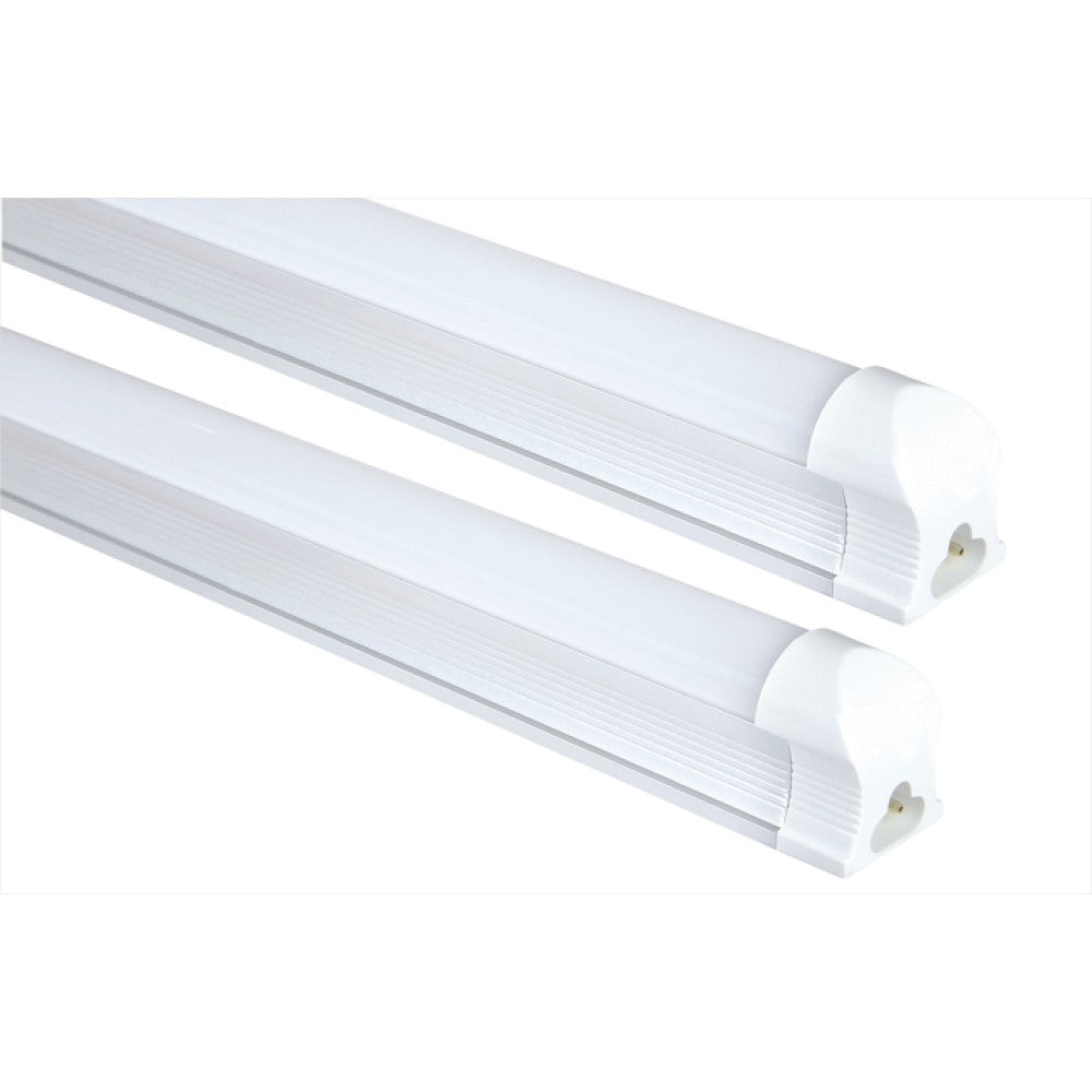 Корпус T8 с LED взаимосвързана прозрачна 8W/6500k/640lm студена светлина 600mm