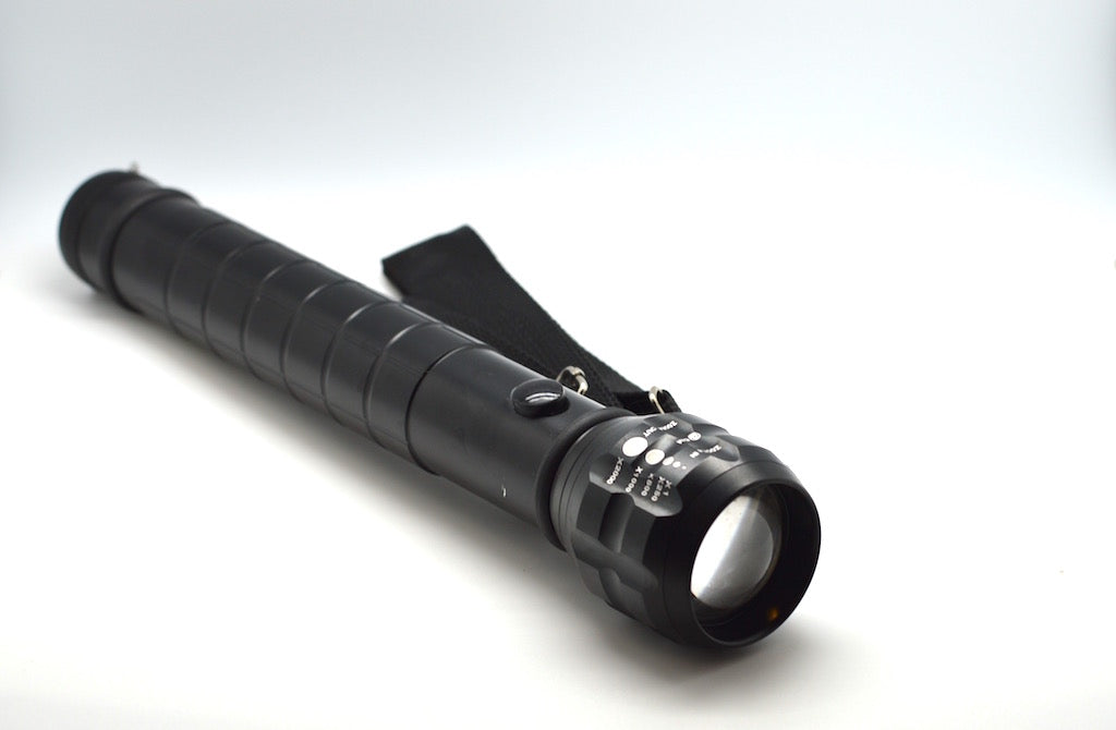 lanterna metalica police 3 x R20 cu zoom